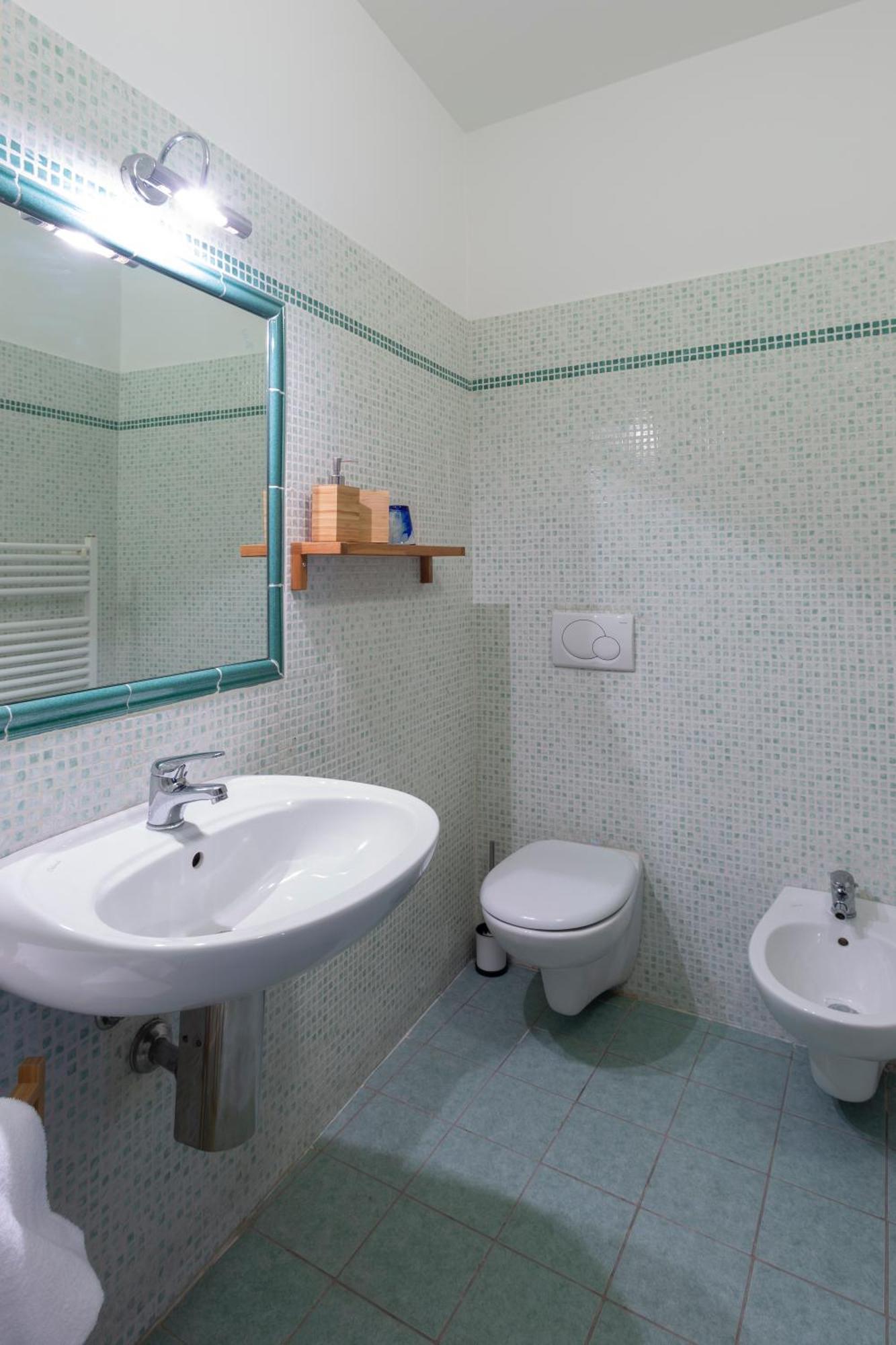 Affittacamere Carnevali Mj Loreto Ngoại thất bức ảnh